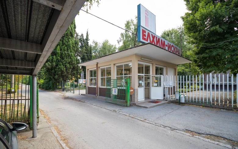Bulgaria's Elhim Iskra turns to 5-mo loss, revenue down 15% y/y