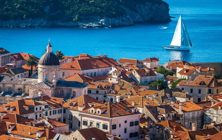 Croatia's foreign tourist revenue up 25% y/y in Q1