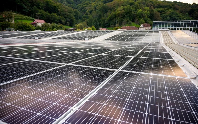 Croatia's Vetropack Straza invests 1.4 mln euro in solar plant