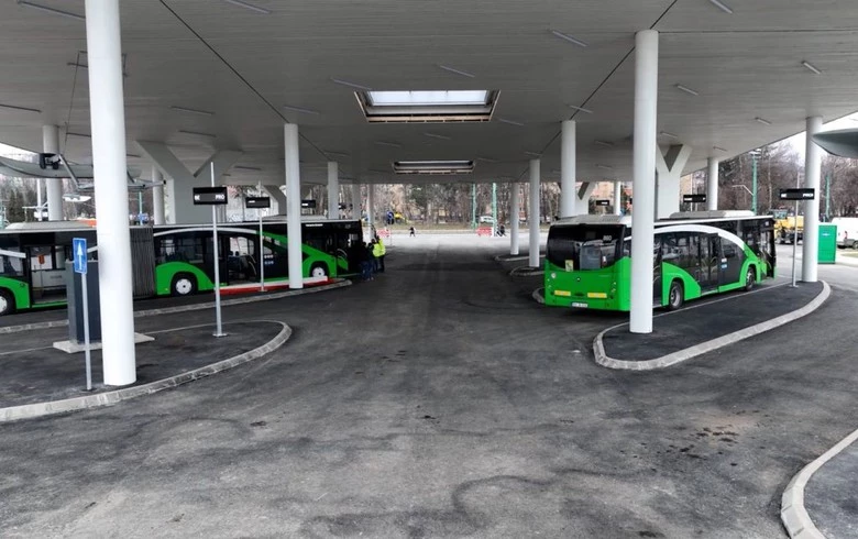 Romania's Brasov opens new 3.3 mln euro bus terminal