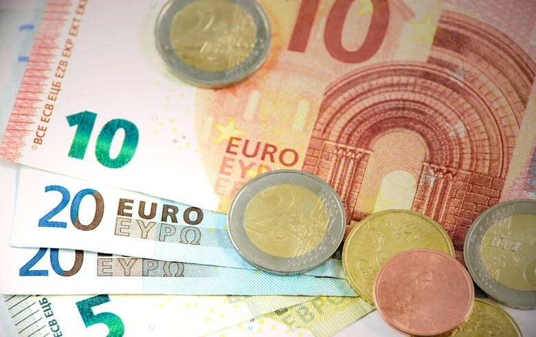 Slovenia's avg net salary up 3.4% in real terms in July